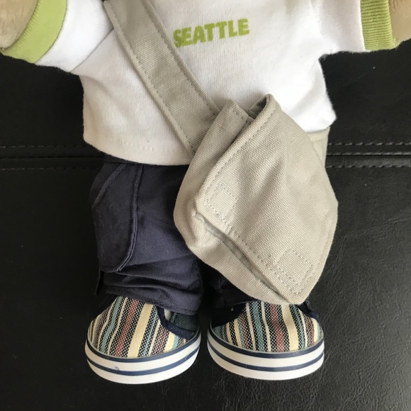 NWT Starbucks Bearista Seattle Teddy Bear - Picture 5 of 9